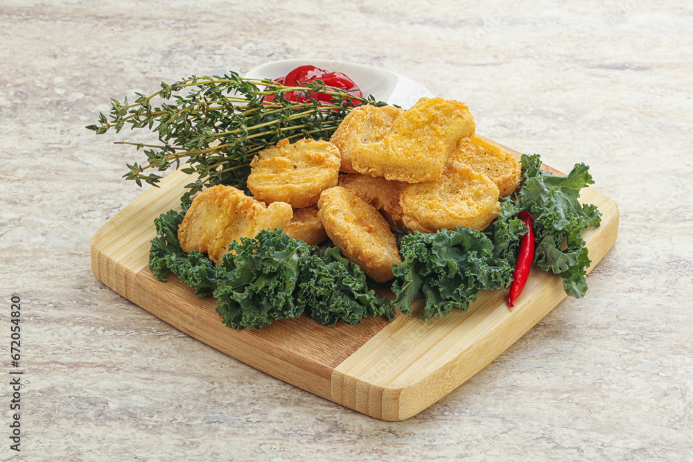 Crispy chicken nuggets with tomato ketchup Crispy chicken nuggets with tomato ketchup