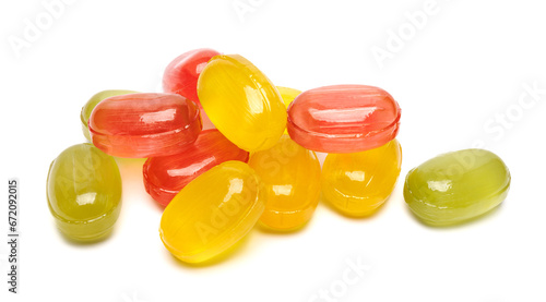 Foto colorful fruit hard candy isolated on white