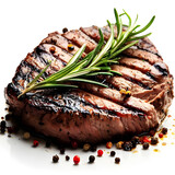 Sündhaft gutes gegrilltes Steak mit Rosmarin und Pfefferkörnern auf reinem weißen Hintergrund
