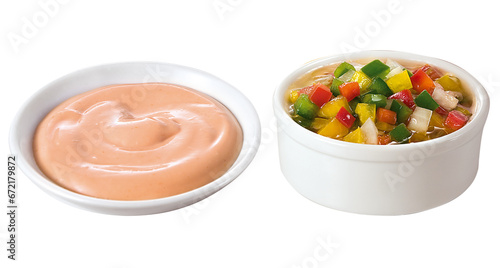 pote de molho rosé e pote com salada de vinagrete isolado em fundo transparente photo