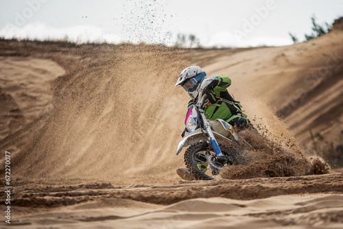 Hard Enduro in sand
