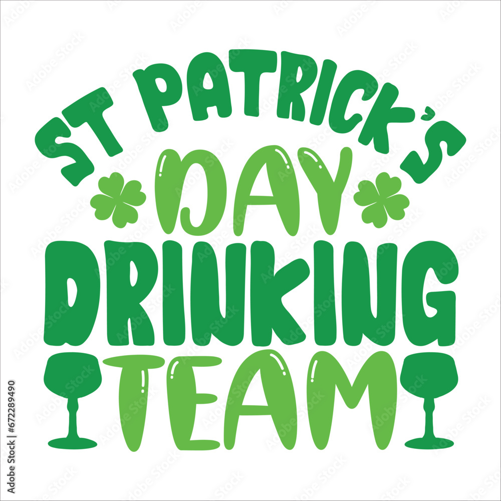 Fototapeta premium St. Patrick's day drinking team