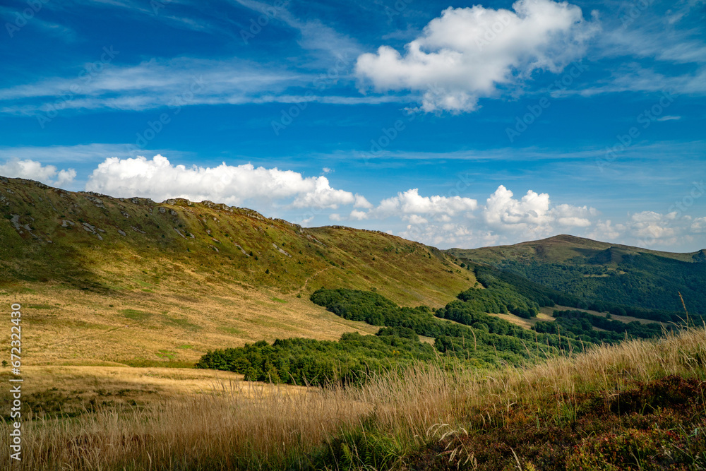 Fototapeta premium A mountain range in the Bieszczady Mountains in the area of Tarnica, Halicz and Rozsypaniec.