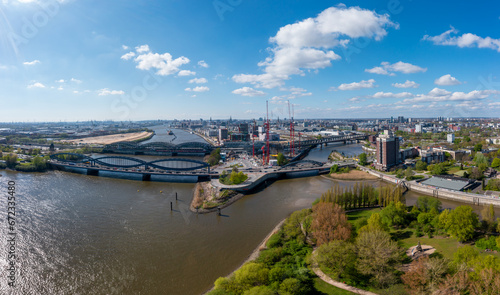 Panorama overlooking the New Bridge over the Elbe, Hamburg and the Elbe.