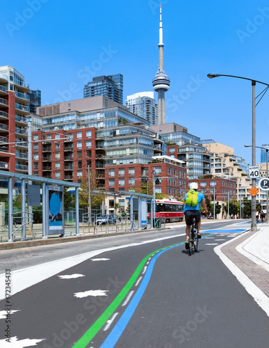 Toronto bicycle lane at waterfront 