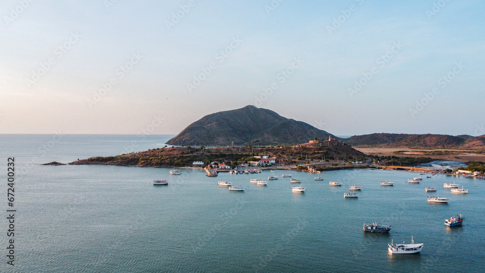 photos of fishing boats on the beach, photos of different angles of