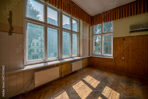 Abandoned Haunted Pre-War Jewish Children s Hospital in Warsaw