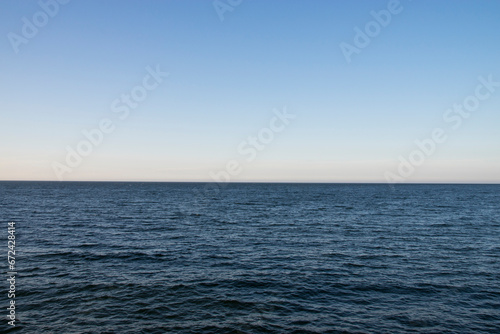 Spokojne morze Bałtyckie