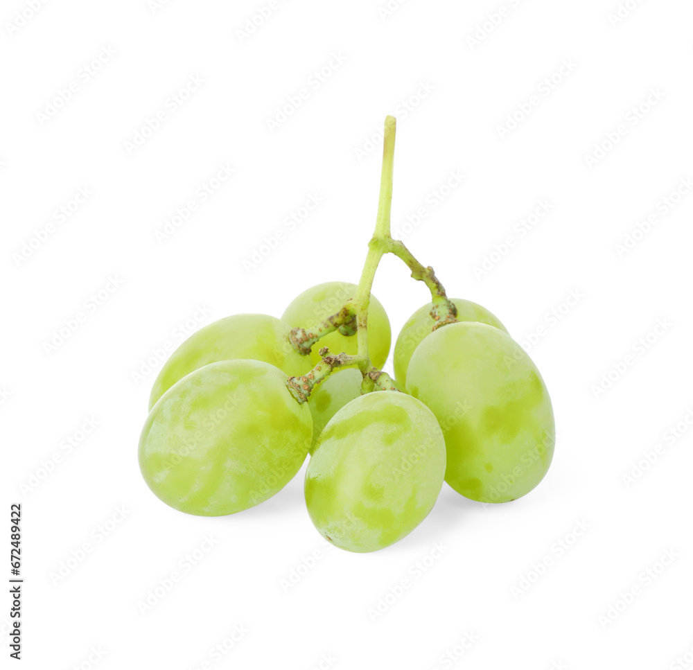 Obraz premium Fresh ripe juicy grapes isolated on white