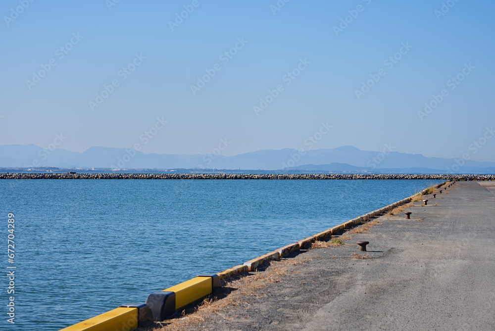 周防灘、豊前海の宇島波止場から見る海