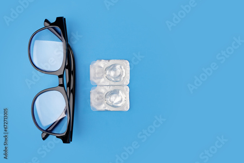 Glasses and contact lenses comparison, optical aids for vision correction