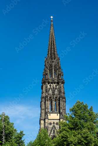 Kirchturm der ehemaligen Kirche St Nikolai in Hamburg