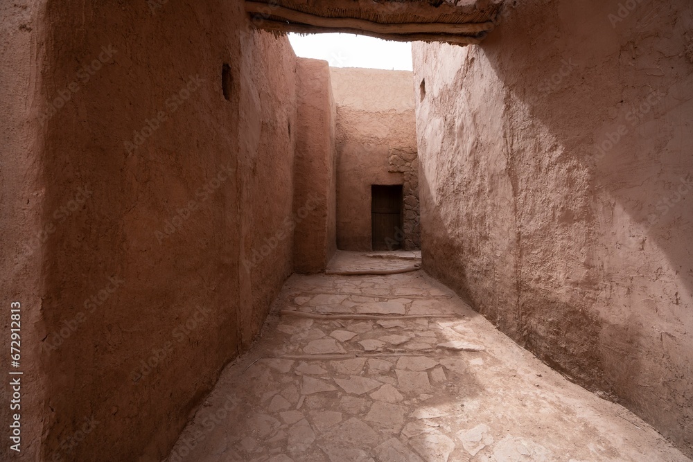 Obraz premium Scenic view of a film set of old building in Ouarzazate, Morocco