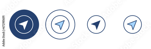 Compass icon vector. arrow compass icon sign and symbol photo