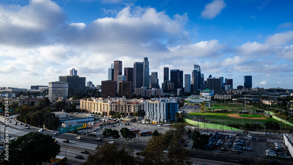 Fototapeta premium Downtown Los Angeles on a cloudy day