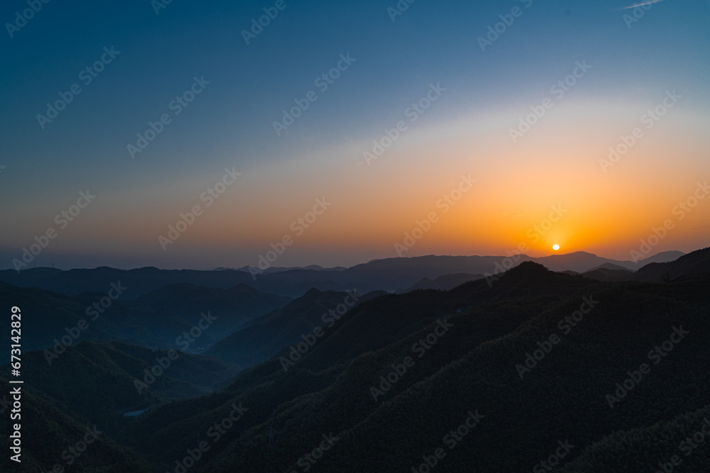 Sunrise on top of Mount Siming in Ningbo, China Sunrise on top of Mount Siming in Ningbo, China