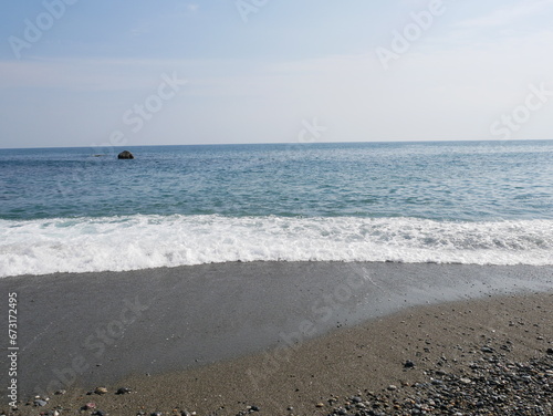 寄せる波 lapping waves