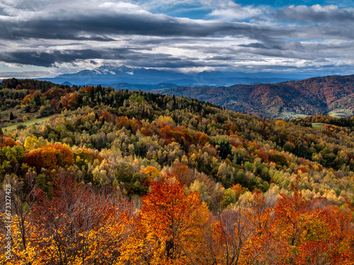 Fototapeta Naklejka Na Ścianę i Meble -  Tatry Wysokie - Słowacja Łomnica, Durny Szczyt z Góry Koziarz