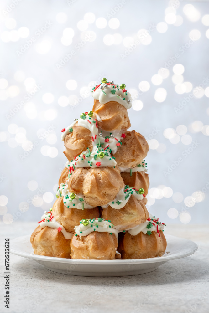 Fototapeta premium Croquembouche for Christmas