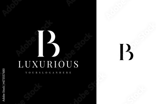 Tableau sur toile elegant simple minimal luxury serif font alphabet letter b logo design