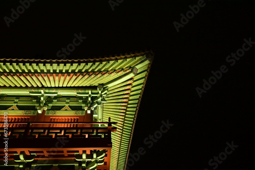 Wallpaper Mural 경주 한옥, 신라의 밤 Torontodigital.ca