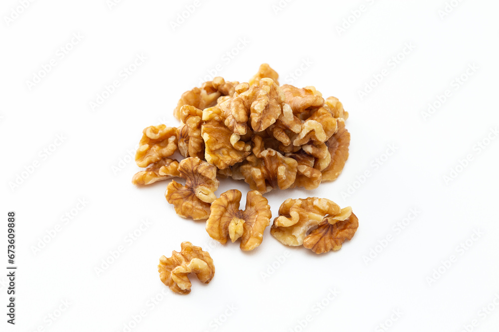 白背景にクルミ