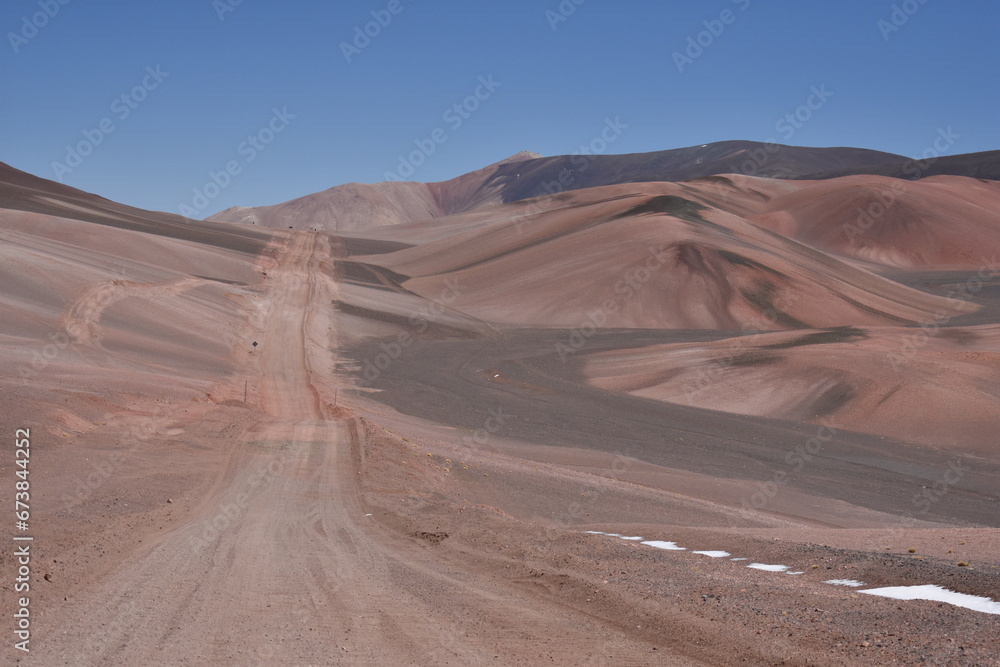 Fototapeta premium routes at altitude, desert landscape