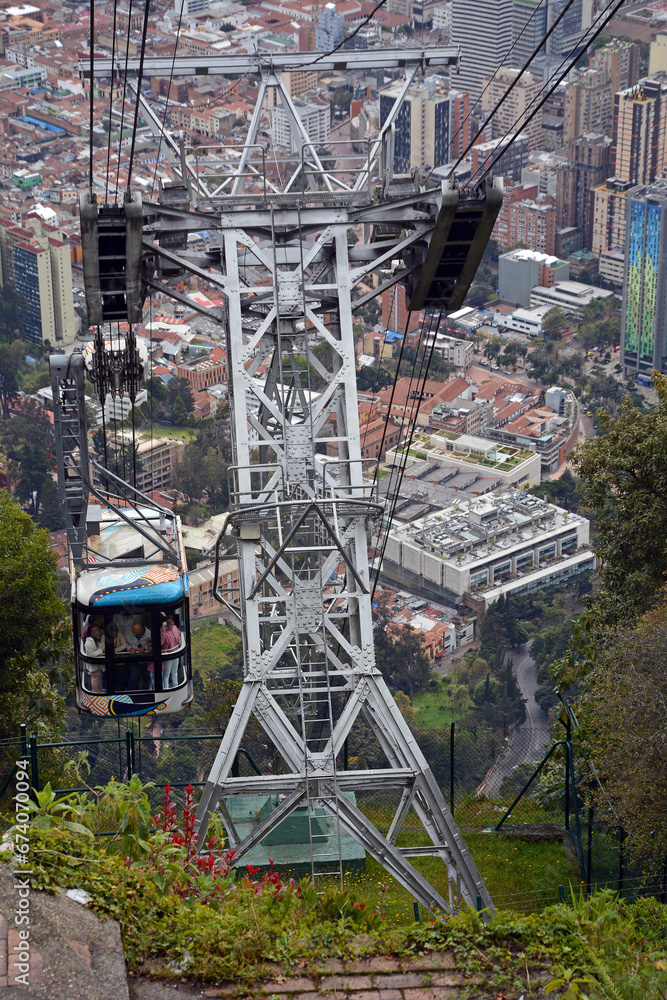 Seilbahn auf den Cerro de Monserrate in Bogotá, Kolumbien