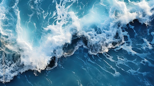 Sea waves crushing