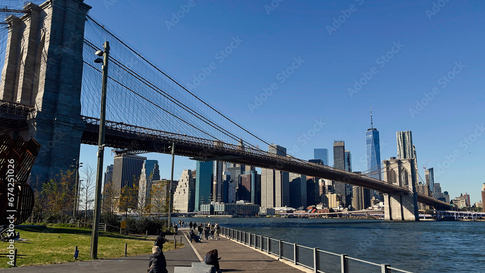Panoramic view of Manhattan skyline and Brooklyn Bridge shot on a beautiful day in November 2023 Panoramic view of Manhattan skyline and Brooklyn Bridge shot on a beautiful day in November 2023