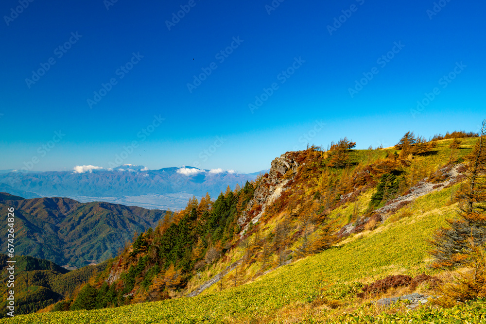 Naklejka premium 長野県上田市 秋の美ヶ原高原の風景 王ヶ頭 王ヶ鼻