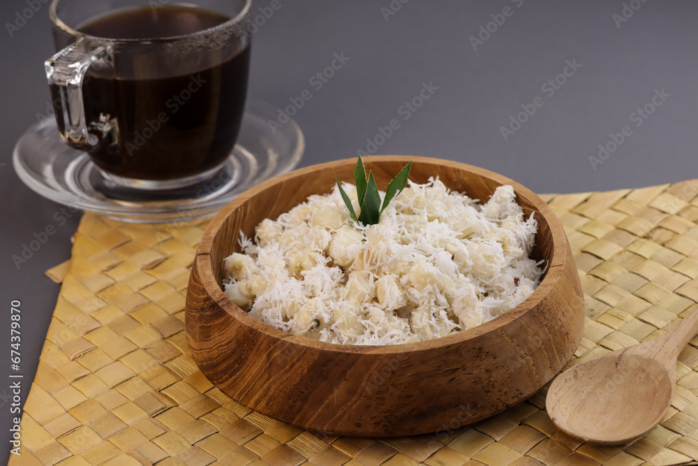 Grontol Jagung is Indonesian Traditional Snacks, Made From Boiled Corn Sprinkled With Grated Coconut. Grontol Jagung is Indonesian Traditional Snacks, Made From Boiled Corn Sprinkled With Grated Coconut.