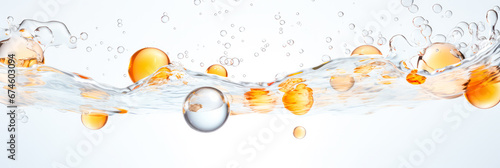 Luftblasen für Kosmetikprodukte auf weißem Hintergrund. Öltropfen im Wasser.
