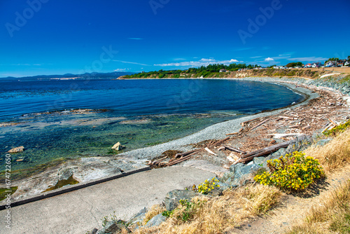 Fototapeta Naklejka Na Ścianę i Meble -  Vancouver Island, Canada. Coastline of Victoria on a sunny day