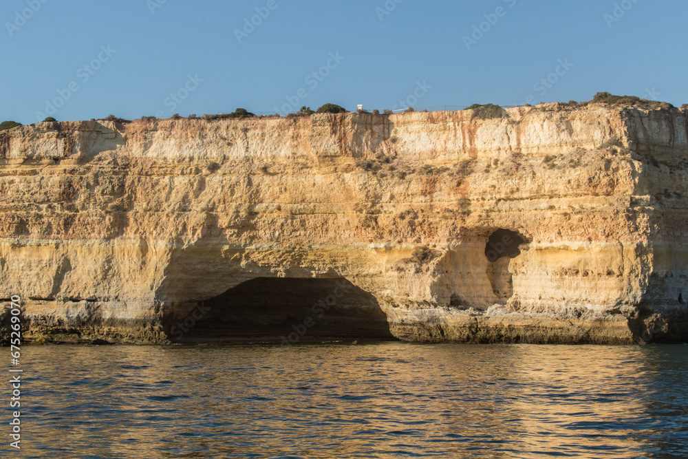 Praias e cliffs do algarve Portugal