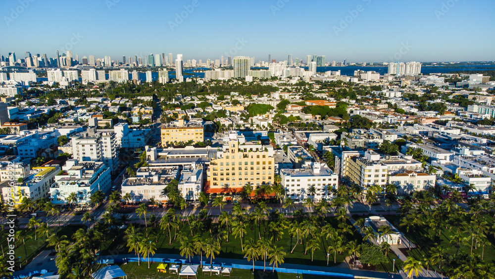 Fototapeta premium Aerial view of the streets of Miami south beach, florida, usa
