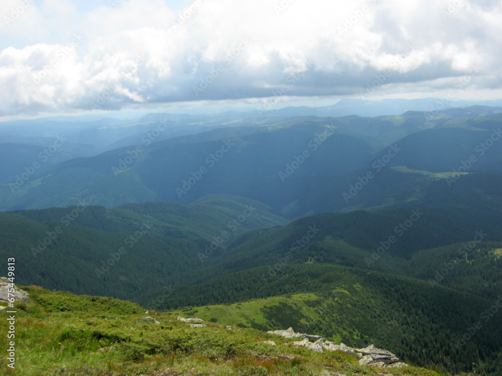 summer landscape views of the Montenegrin ridge of the Ukrainian Carpathians