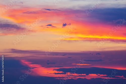 Fototapeta Naklejka Na Ścianę i Meble -  Lush colored clouds in the sky before sunset