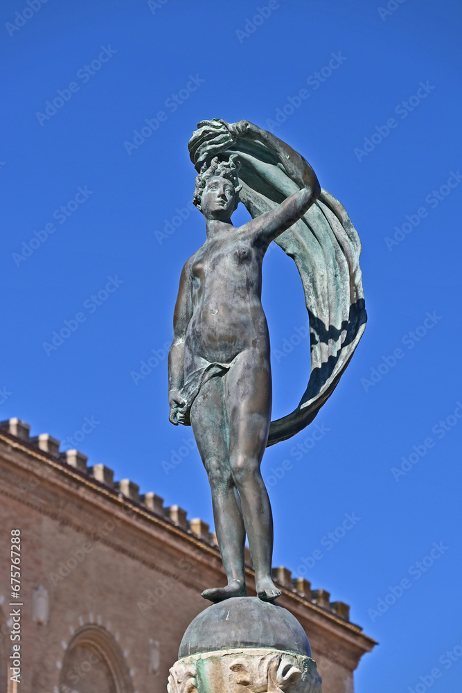 Fano, piazza XX settembre Statua della Fortuna - Ancona, Marche