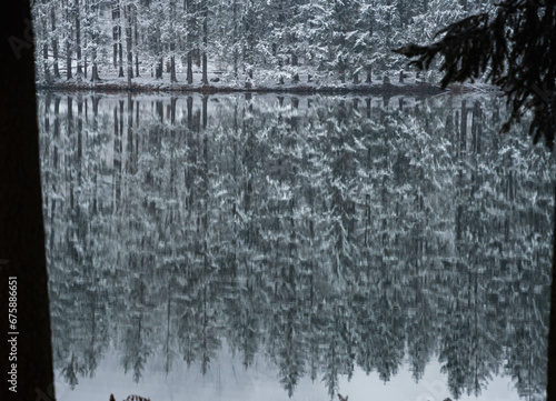 Фотография Stunning winter background landscape, hiking winter activities, outdoors, authen