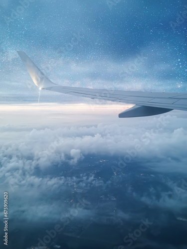 Samolot na niebie © Katarzyna