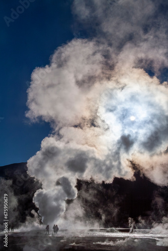 Obraz na płótnie Geysierfeld von El Tatio, Altiplano, Atacama Wüste, Chile, Südamerika w salonie