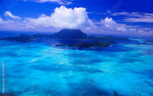 French Polynesia: Airshot from Bora Bora Island on a helicopter-sightseeing flight © gmcphotopress