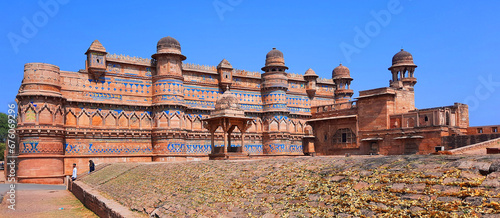 Gwalior Fort commonly known as the Gwaliiyar Qila. The fort has existed at least since the 10th century photo