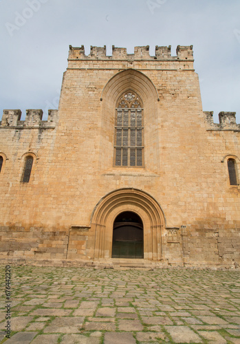 church, architecture, tower, italy, building, cathedral, europe, religion, medieval, ancient, old, sky, town, castle, landmark, catholic, stone, city, religious, monument, tuscany, house, bell, travel