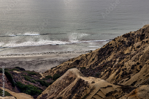 Картината върху платно 2023-10-25 HIKING TRAIL NEAR THE TORREY PINES GLIDER PORT WITH THE PACIFIC OCEAN