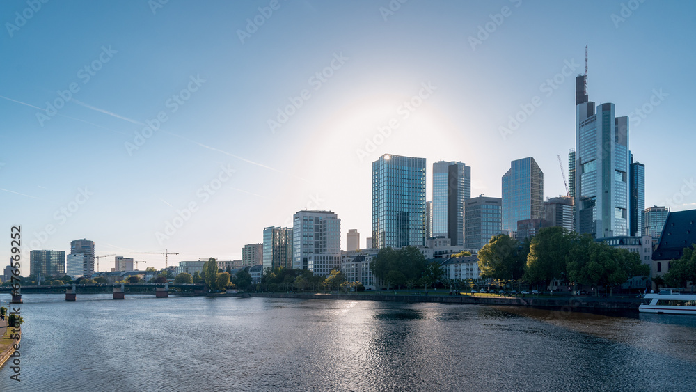 Obraz premium Financial and business district in Frankfurt am Main, Germany, skyline over the river