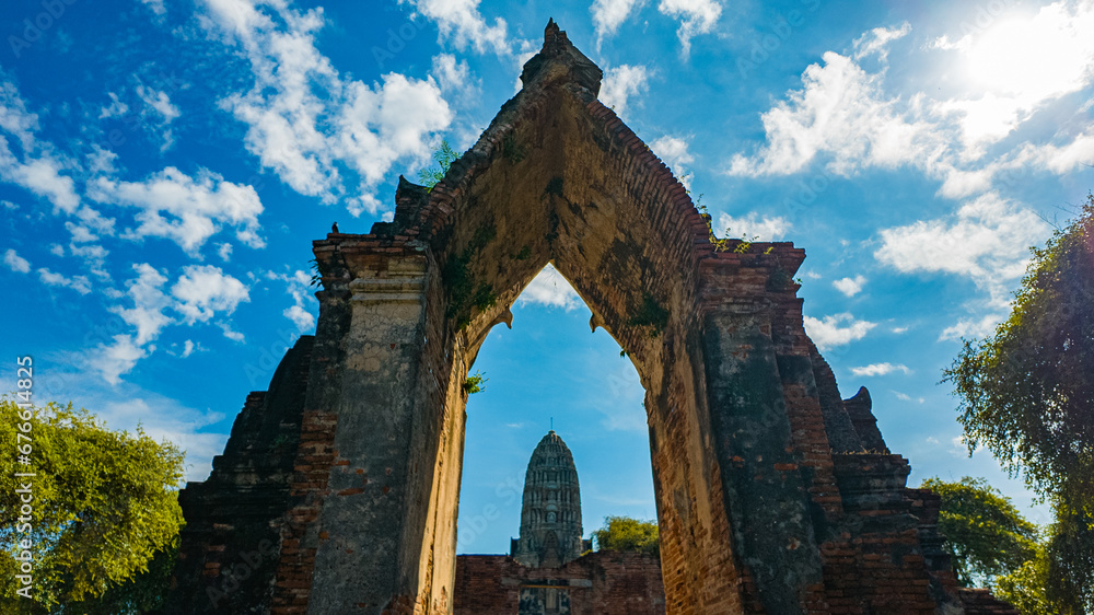 The entrance to a beautiful ancient temple..Ayutthaya period architecture that is still beautiful even though it has decayed over time..The exquisite architecture of the Ayutthaya period. .