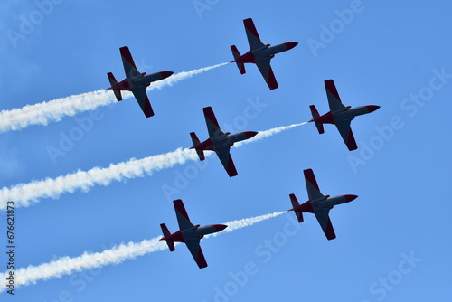 EXHIBICIÓN AERONÁUTICA