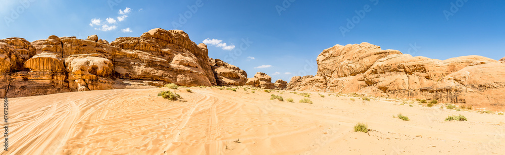 Obraz premium Panoramic view at the rock formation in Wadi Rum desert valley - Jordan